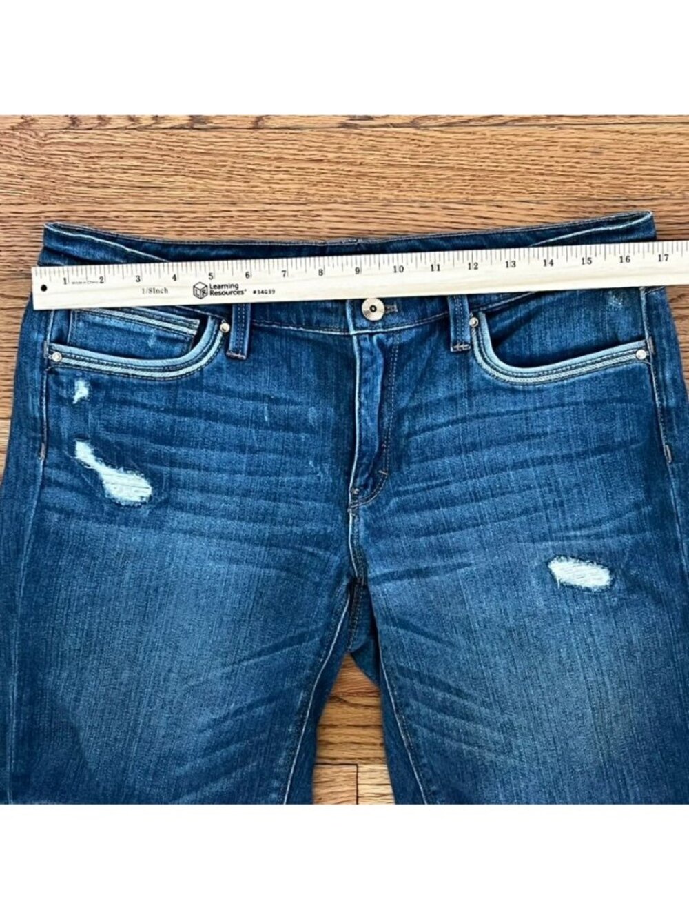White House Black Market Jean Shorts Sz 8 Girlfriend Boho Distressed Soft Summer - Picture 8 of 11
